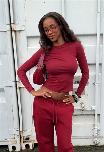 Stylish 6PM Tracksuit Collection for Women