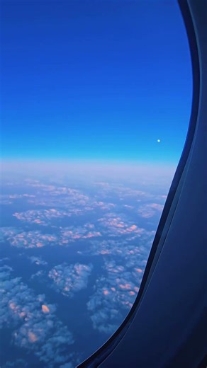 Iberia A321 XLR Business window view 🥰 Flight from Madrid to Boston #shorts #iberia #flying #viral