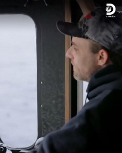 182K views · 5.9K reactions | Tras días de escasez, Jake arriesga con nuevas aguas y encuentra una gran cantidad de cangrejos después de 50 horas. Mientras tanto, Rick enfrenta una tormenta feroz con el Aleutian Lady en busca de su propia oportunidad ‍☠️ #PescaMortal Disfruta el contenido de Discovery en MAX. Suscríbete ahora: <https://bit.ly/MAX-DiscoveryEsp> | Discovery en Español | Facebook