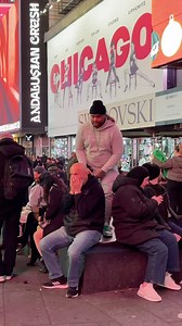 188K views · 339 reactions | Double smooch 藍 . . . . #joey_soogreen #explorepage #trending #prank #kiss #newyorkcity #fyp | Jo Gonzalez | Facebook