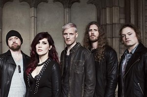 Dalpremier: Delain & Marco Hietala - Your Body Is A Battleground