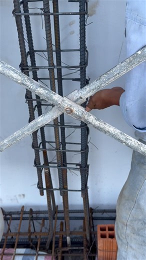 erecting steel columns #construction #shortsyoutube #constructiontips