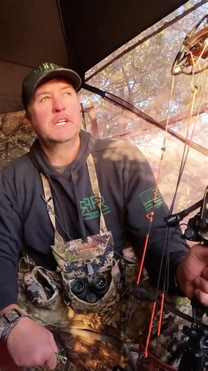 Luke Bryan Kills a MONSTER BUCK 🦌🏹