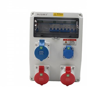 [Hot Item] IP44 32A 3p/2p Meta Distribution Box Industrial Plugs and Sockets 3 Way Portable Plastic Box for Industrial Sockets