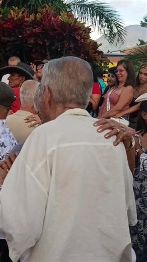 Videos de Tony 60 (@el_locol) con “sonido original - Tony 60”