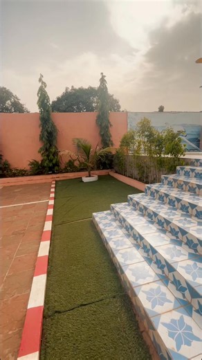 Promo promo du 17 septembre au 30 septembre. l’accès à la piscine est à 40.000Gnf la journée au lieu de 50.000Gnf . La nuit a 60.000 au lieu de 80.000Gnf. venez nombreux pour profiter de cette promo Ambiance Dj - chic endroit - nous sommes à Matoto CBK à côté de chez colonel Souaré. 📞610033977 #anniversaire #restaurant #celebration | Résidence Délices d'Éden