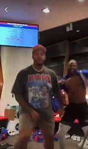 237K views · 6K reactions | live footage of the bills channeling all the snow in Buffalo this weekend: | Step Out Buffalo | Facebook