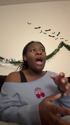 ignore my computer big bertha huffing and puffing in the background #dontrainonmyparade #rachelberry #glee #fyp