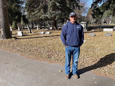 Hometown Helpers: Cemetery worker takes care of the deceased and those who visit