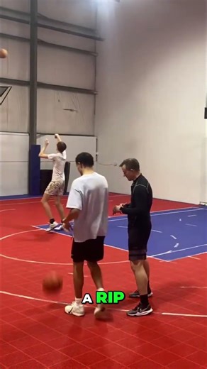 2-Step Finish Cheat Code 🔥 Use Contact to Create Easy Buckets #shorts