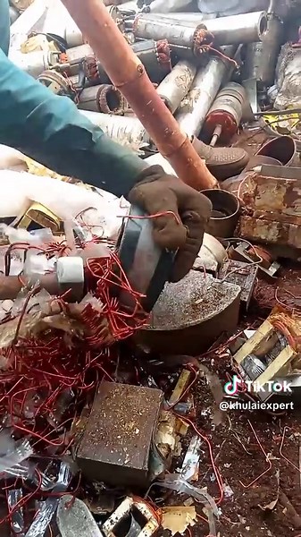 How to Extract Copper from a Transformer