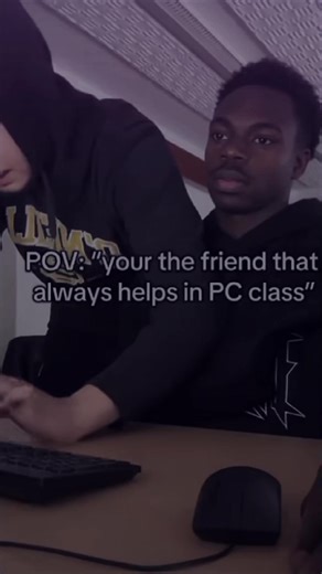 Como Ayudar a tus Amigos en Clases de PC