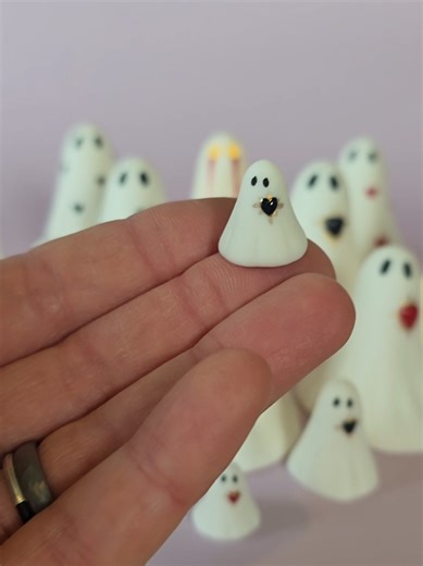 My Spooky Valentine: Adorable Ghostly Decor Ideas