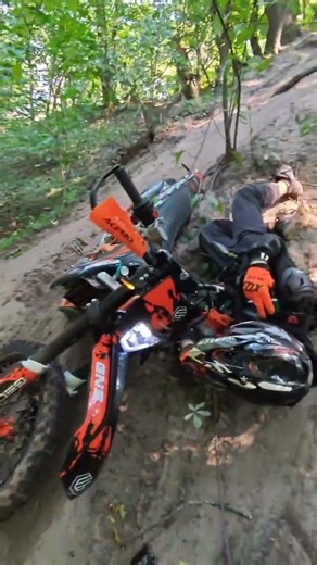 Amateur enduro fail #endurokrzeszowice #hardenduro #enduro #extremenduro #motocross #dirtbike