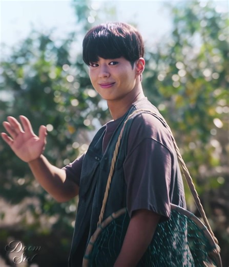 The Greenest Man Alive: Park Bogum When Life Gives You Tangerines Edit