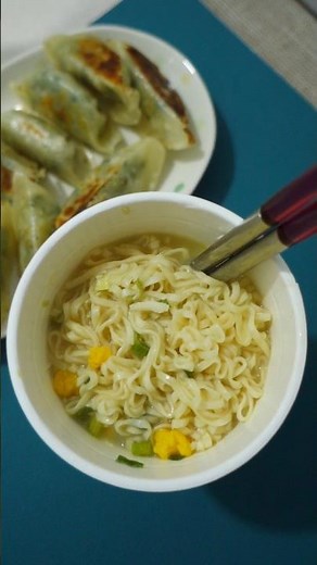 How to make Nissin cup noodles - Kyoto tori paitan flavor