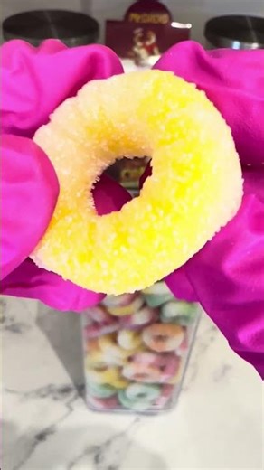 Lutti's Harlequin Fizz are AMAZING 🤯🍬