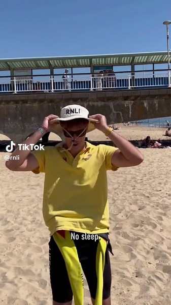 Essential Beach Safety Tips for Hot Weather