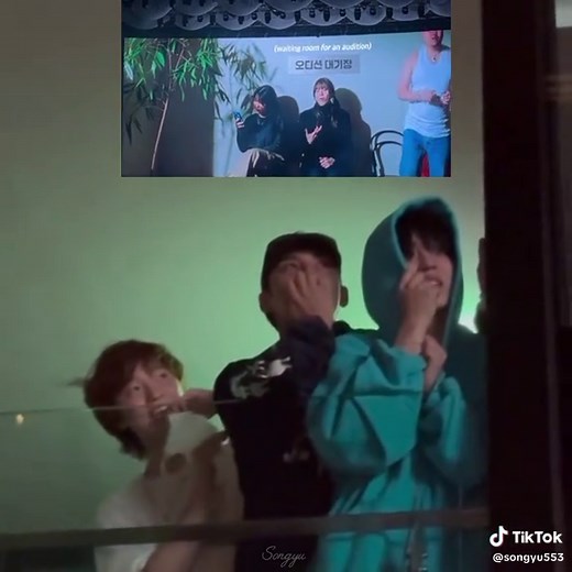 scoups, mingyu and dino's reaction to the dxs vcr #dokyeom #seungkwan #seventeen #svt #foryou
