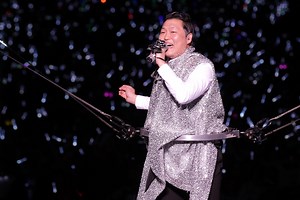 PSY’s new single continues record run