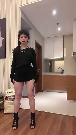 #robot #dance #freestyle #撸铁女孩👧 #fitness #popping