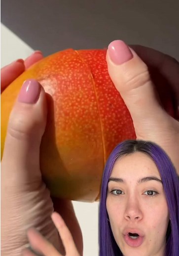 La forma correcta de cortar un MANGO 🥭 es está!! Que opinas? La habías visto antes?👀