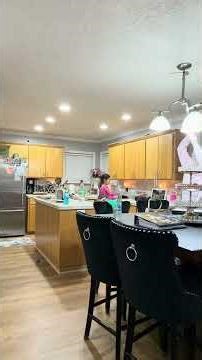 My face tracking tripod caught my kids red handed sneaking candy.