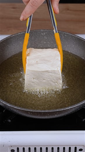 83K views · 481 reactions | How did I not learn this before! Everyone is frying cheese, after seeing this genius idea | That Recipe | Facebook