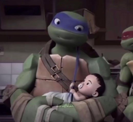 Leonardo from TMNT 2012: A Cuties Edit