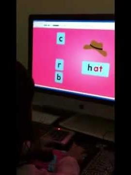 Learning phonics from starfall.com