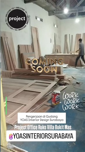 YOAS INTERIOR DESIGN SURABAYA on Instagram: "Work In Progres Gudang YOAS Interior 💪 Project Ruko Villa Bukit Mas Surabaya 📍INTERIOR DESIGN SURABAYA📍 Konsultasi & Survey Lokasi GRATIS* DM Instagram : @yoasinteriorsurabaya WHATSAPP: 📲 0878-5573-1709 📲 0815-5902-282 📲 0852-6149-7815 📍Lokasi Workshop : Menganti, Surabaya Barat 🏠 Office : NorthWest Park, Citraland, Surabaya Barat YOAS Interior melayani pembuatan: 🔧Kitchen Set 🔧Wardrobe / Lemari Pakaian 🔧Wall Bed / Divan / Bed Set 🔧Backdro