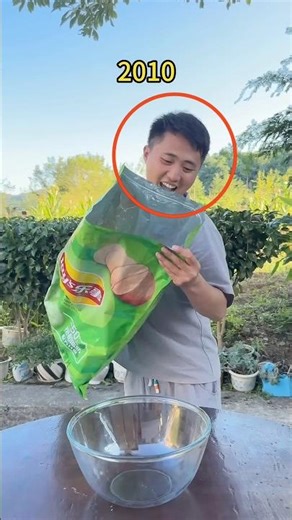 The boy checking chips packet between 2010 to 2025 😯 #vecna