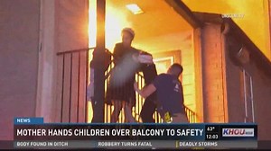 DRAMATIC VIDEO: Mother, 3 children rescued from massive apartment fire