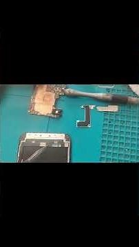 iPhone 13 Pro Max with white or green screen; does it work on the 13 and 13 Pro?