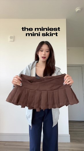 Micro Mini Skirt Outfits Inspiration