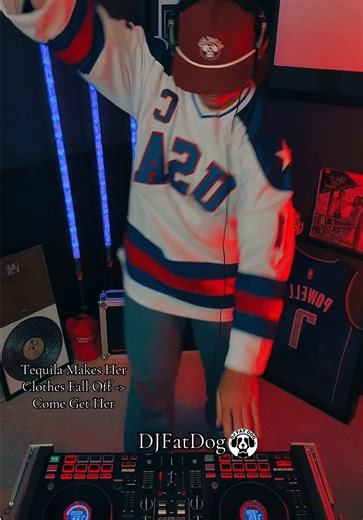 Tequila Makes Her Clothes Fall Off - Dance Mix