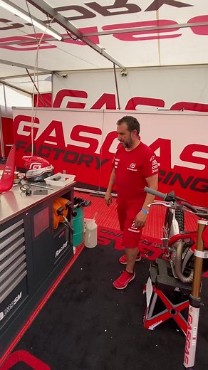 6.2K views · 163 reactions | Super easy to apply and ensuring optimal air flow, #MOTOREX Air Filter Oil Spray is used by GASGAS Factory Racing for assured engine protection and maximum performance. #RaceProven MOTOREX - Oil of Switzerland Video: Future7Media #Trial #TrialGP #WeAreTrial #Trial2#Trial3 #GASGAS | MOTOREX Powersports | Facebook