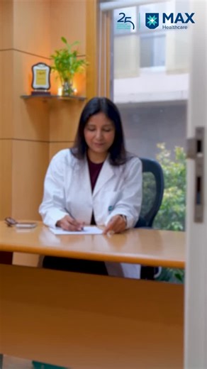 Max Healthcare on Instagram: "Cold weather doesn’t cancel UV exposure. If you care about long-term skin health, treat sunscreen like skincare, not a summer accessory. For consultations with our #MaxExperts, call 8860-444-888, or download the Max MyHealth App. #MaxHealthcare #WinHealthThisWinter #HackOrQuack [Winter UV Exposure, Sunscreen Routine, Cold Weather Skincare, Year-Round Sun Protection, Skin Cancer Prevention, Photoaging, UVA Rays, Dermatologist Approved, Daily Skincare Habit, Long-Term