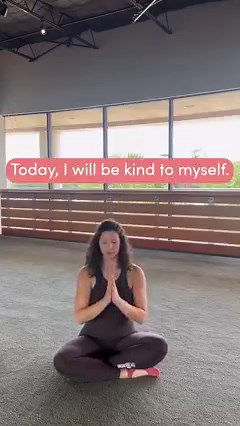 Have you ever wondered what setting intentions is all about? It’s all about piecing that mind-body connection together by being intentional with your workout. Share your favorite personal intention below! 🎥: The Bar Method | The Bar Method