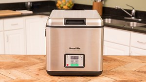 Eades Appliance Technology SousVide Supreme review: This bulky sous vide cooker isn't Supreme