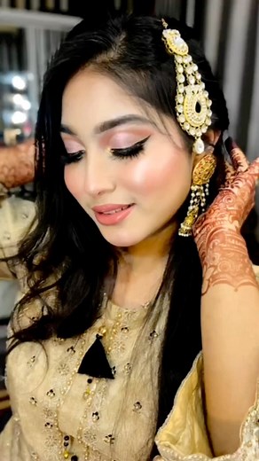 Pakistani makeup look ✨ #reelsviral #reelsoftheday #reelsviralシ #makeuptutorial #pakistani | Smears by Nithi