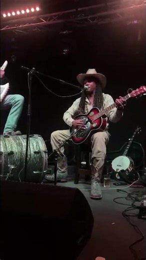 Unplugged Vibes with a Twist Keytar Guitar and Dobro Blues Jam