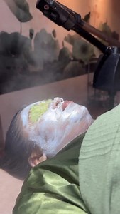 ️ Our Sun Tan Removal Facial brings back your natural glow, soothing and refreshing your travel-tired skin. Time to say goodbye to tan and hello to radiance! #suntanfacial #glowup #travelrepair | The Beauty Lounge | Facebook