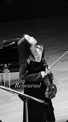 宮本笑里 | rehearsal before the stage Tokyo, Jan.16 #violinist #classicalmusic | Instagram