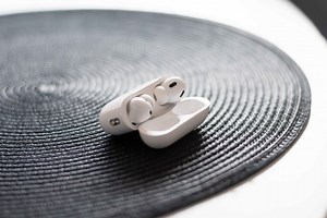 Recenzie AirPods Pro 2: Skvelý zvuk, vynikajúca výdrž aj niečo navyše
