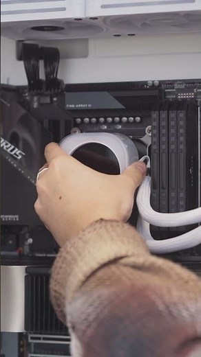 its really that easy to install the LCD on an iCUE LINK AIO #corsair #pcbuild #aio