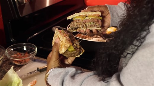 The Best Keto-Friendly Cheeseburger Recipe Ever