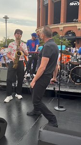 127K views · 2.4K reactions | Hank Azaria covers Bruce Springsteen's "Glory Days" with the EZ Street Band  | SNY | Facebook