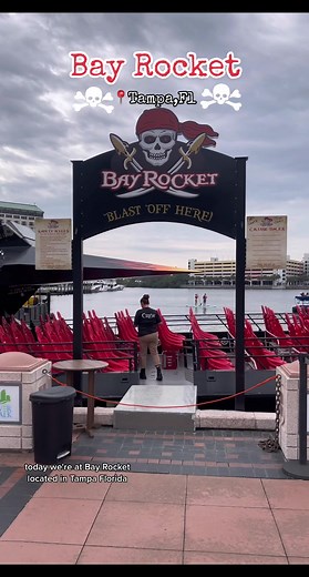 Exciting Bay Rocket Boat Tour in Tampa, FL