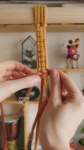 Knowing how to add cord is always handy. Thanks to Hanga Macrame for this tutorial 😘 #macrametutorial | Macrame Decor By Katerina